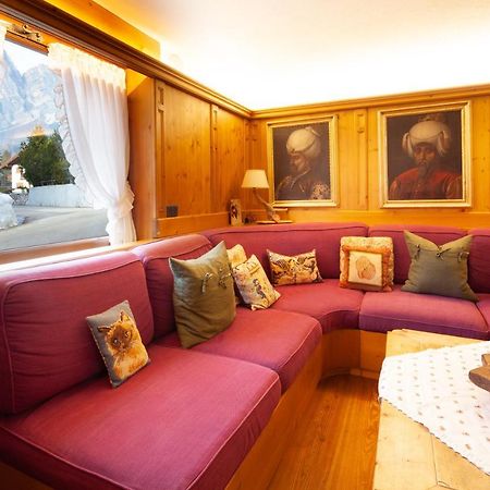Casa Marmorata Apartman Cortina dʼAmpezzo Kültér fotó