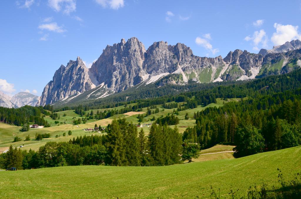 Casa Marmorata Apartman Cortina dʼAmpezzo Kültér fotó